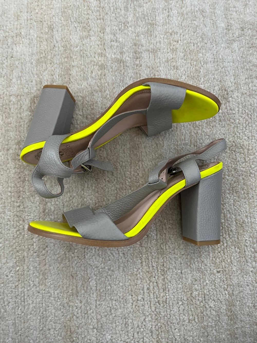 Vince Camuto Heels 8.5